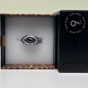 Untamed Unisex Ring size 9